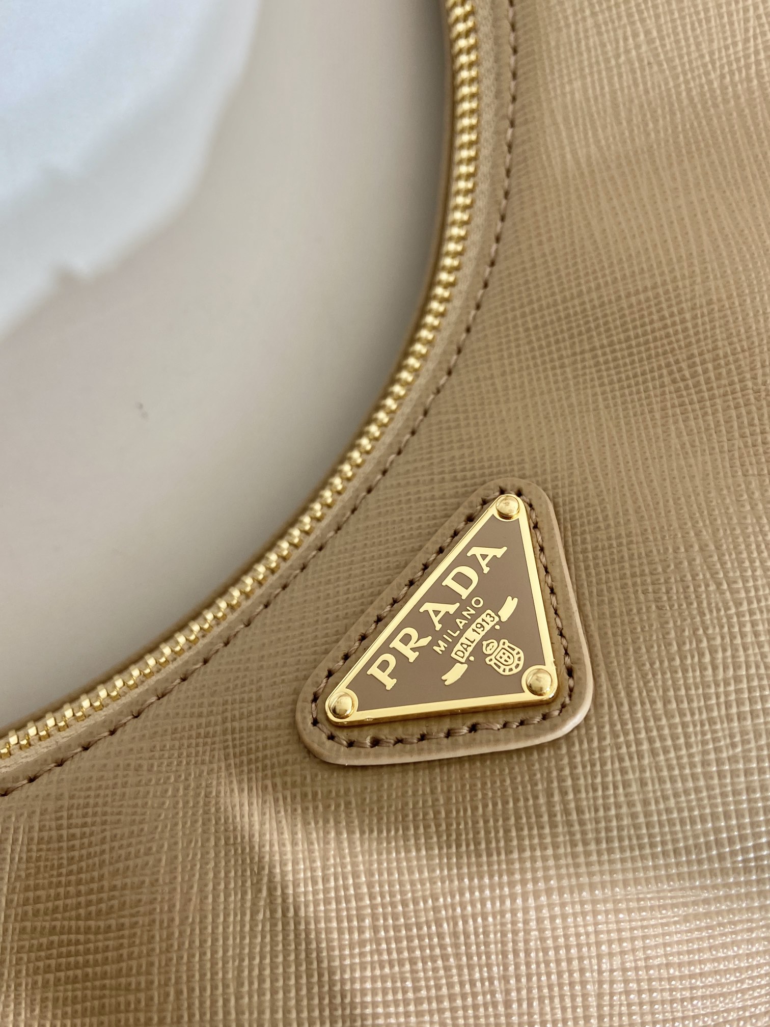 Prada Nylon 1BC204B Hobo Bag-23*17*6.5CM