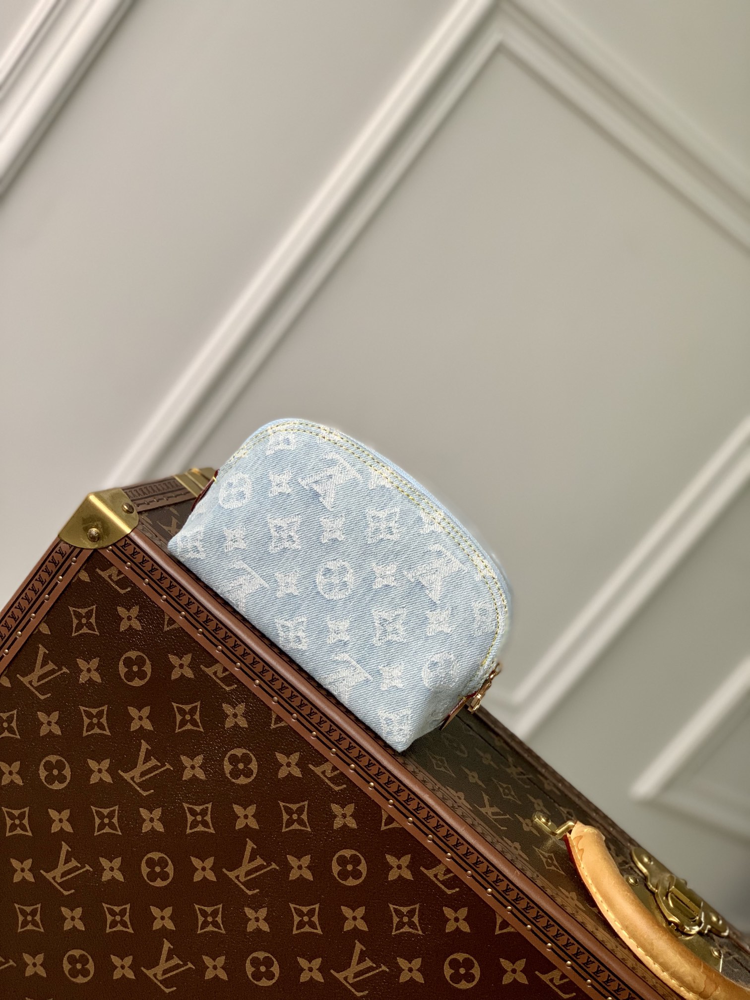 Louis Vuitton Pochette Cosmétique-19 x 12 x 6CM
