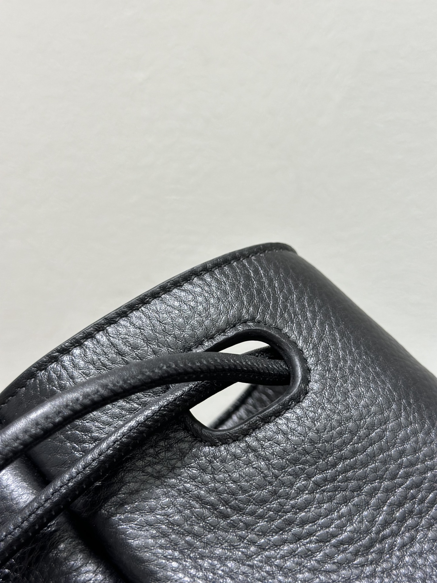 Lowee Pebble Pouch Bag-27.5×11×40CM