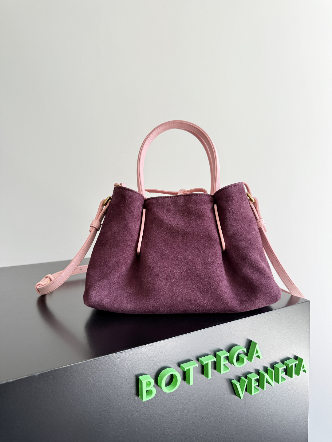 Bottega Veneta Burgundy Pinacoteca Reversible Tote -24*15*12CM