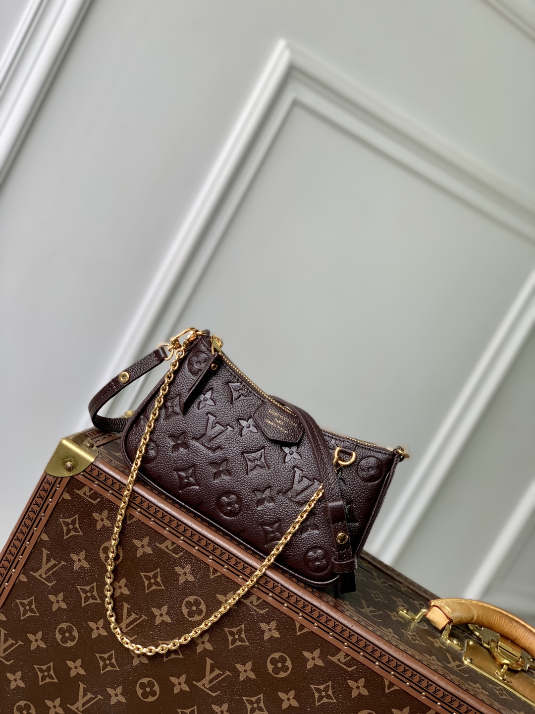 Louis Vuitton Easy Pouch On Strap-19×11.5x3CM