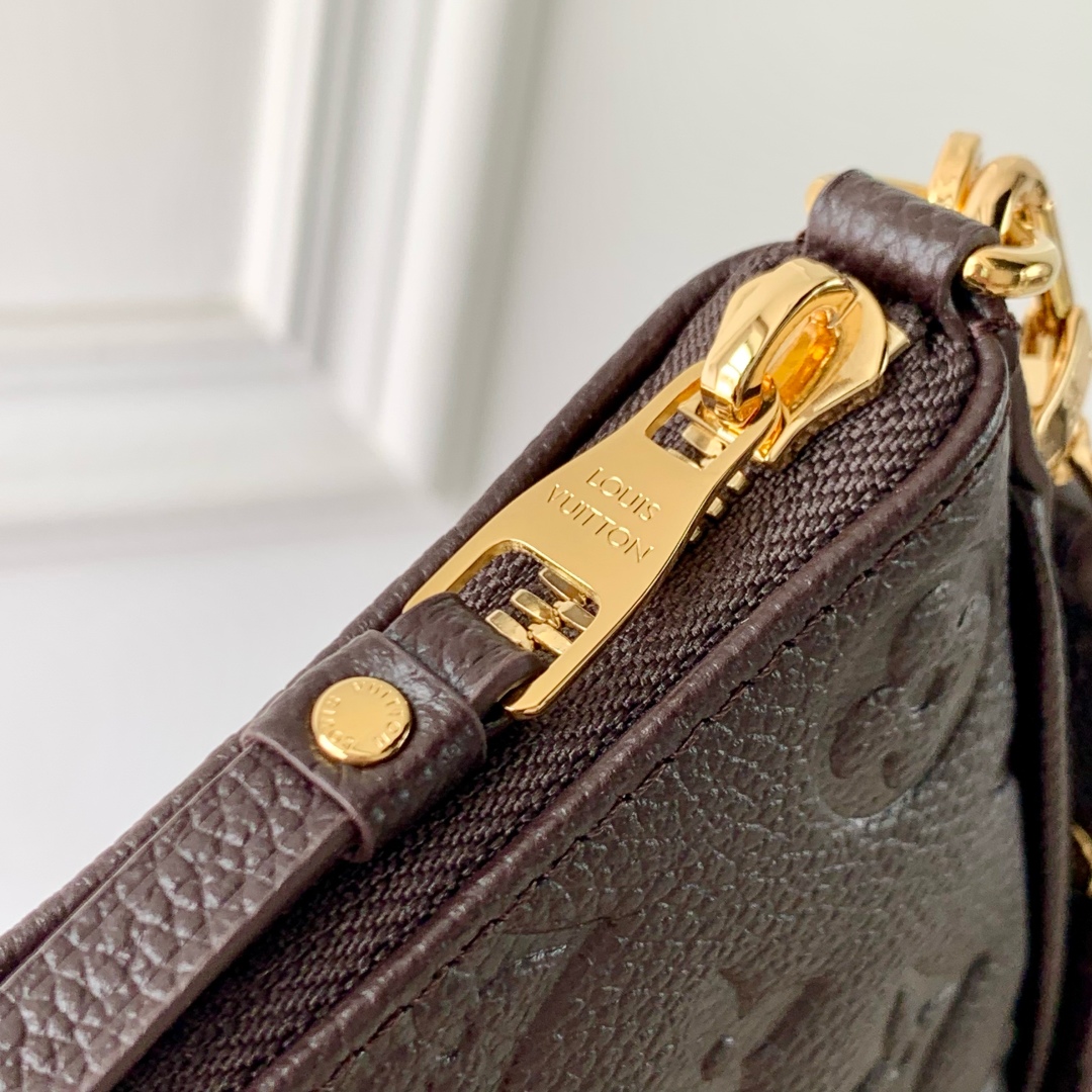Louis Vuitton Easy Pouch On Strap-19×11.5x3CM