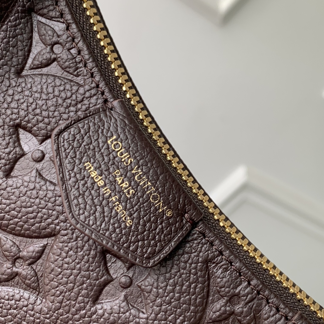 Louis Vuitton Easy Pouch On Strap-19×11.5x3CM