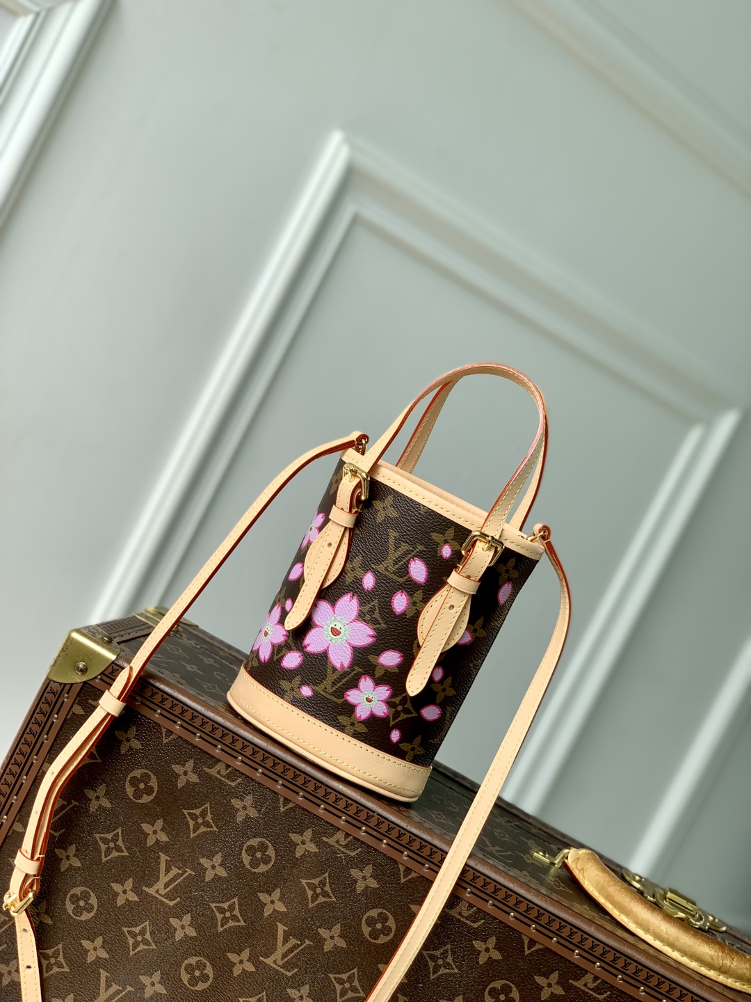 Louis Vuitton M81489 Nano Bucket-13*17*9CM