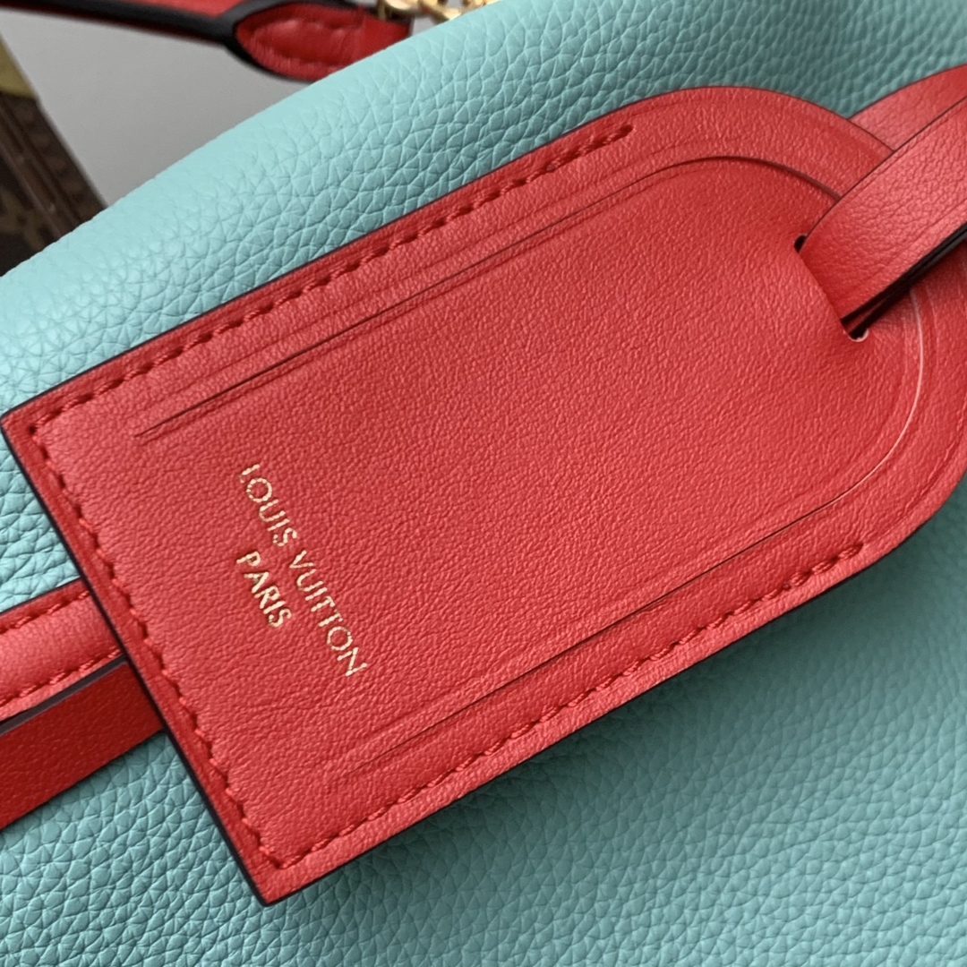 Louis Vuitton M13668 Top Handbags-40*20*25CM