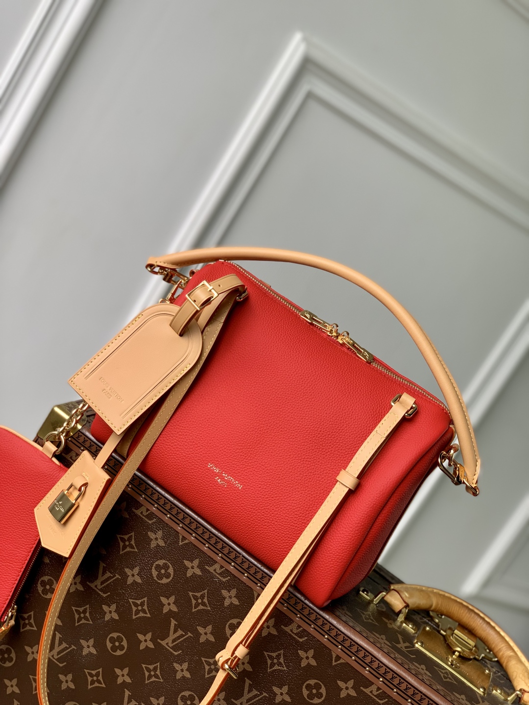 Louis Vuitton M13667 Top Handbags-25*15*18CM