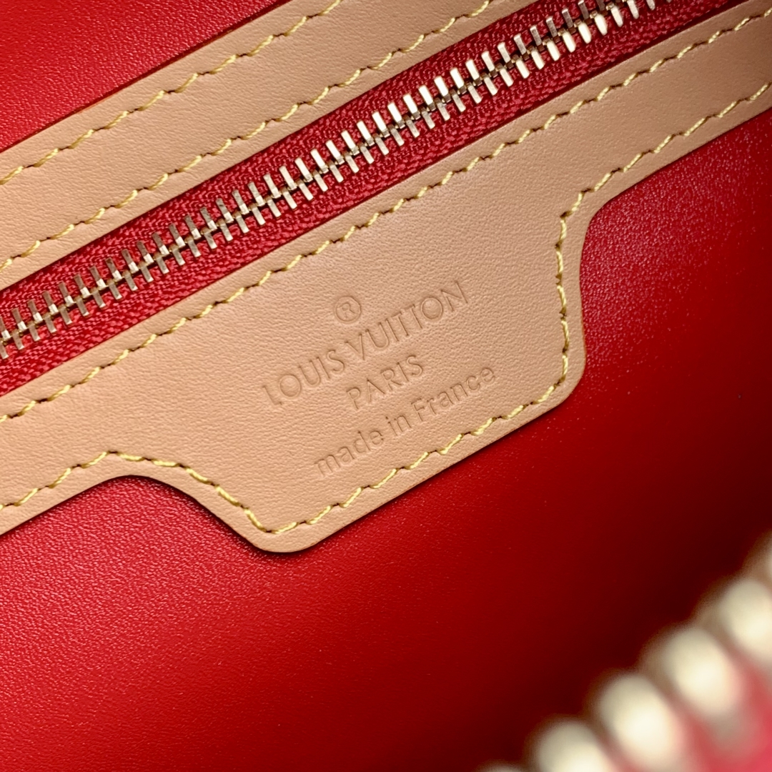 Louis Vuitton M13667 Top Handbags-25*15*18CM