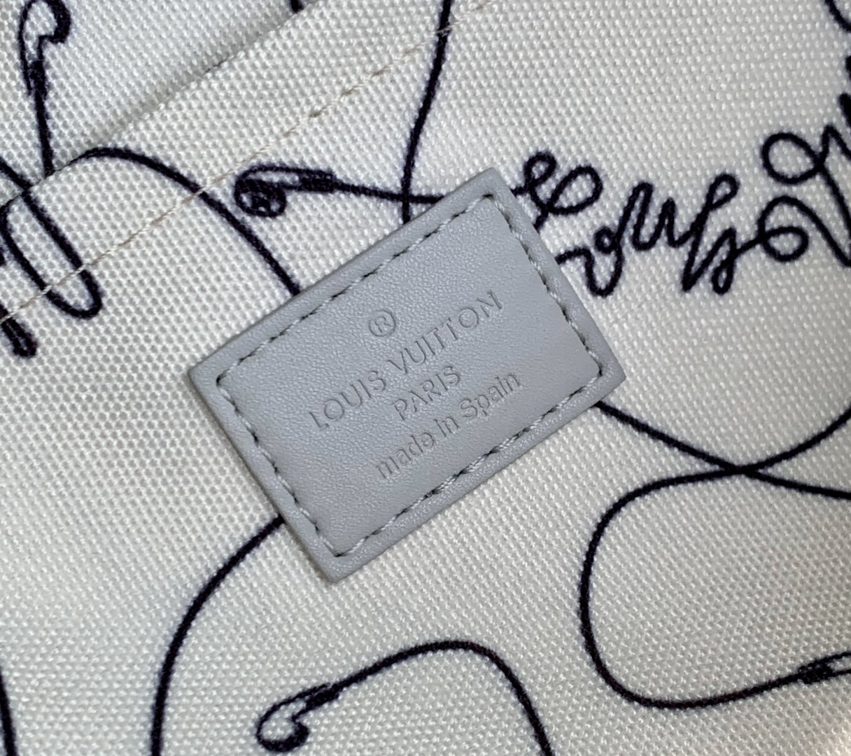 Louis Vuitton Nil Bag M13897-25*17.5*11CM Louis Vuitton Nil Bag M13897-25*17.5*11CM