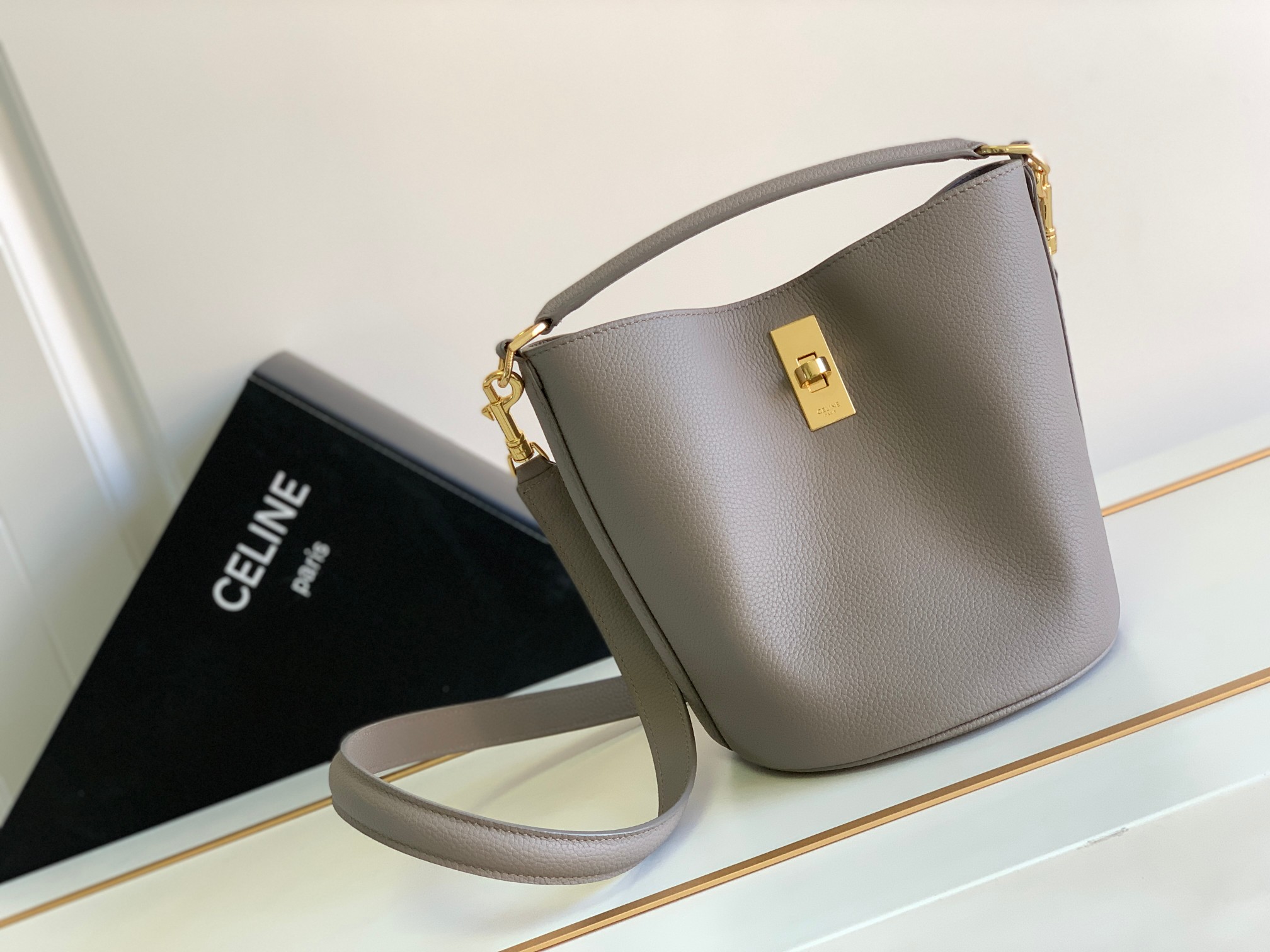 Celina Bucket Bag-16x18x16CM