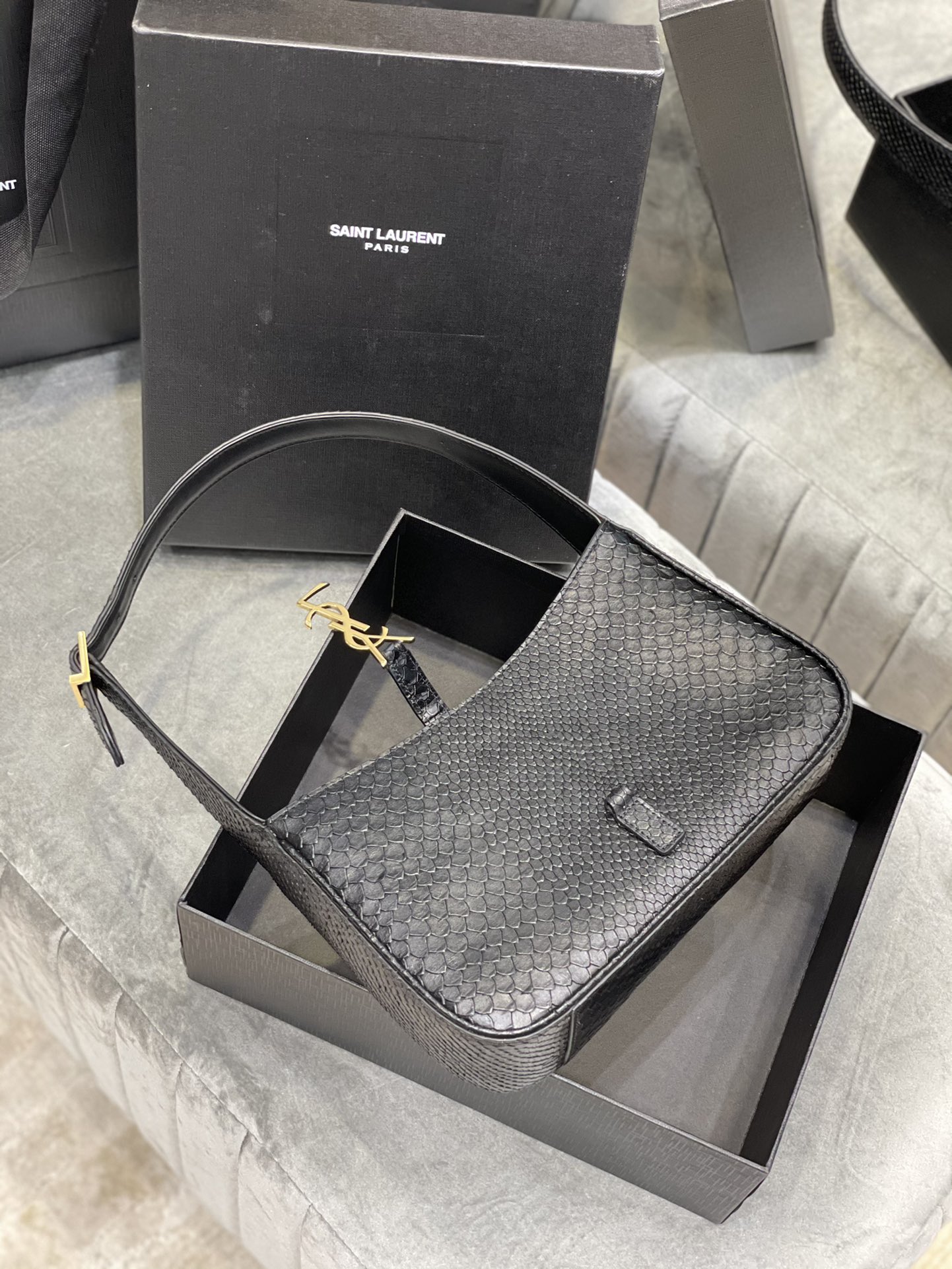 YSL Vintage Bag-25X14X6CM