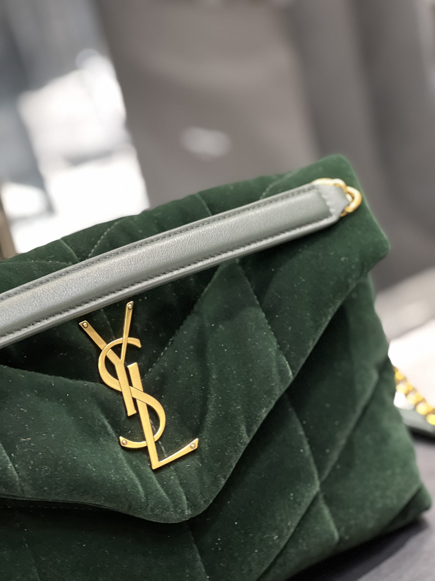 YSL Large Loulou Puffer-29*17*11CM