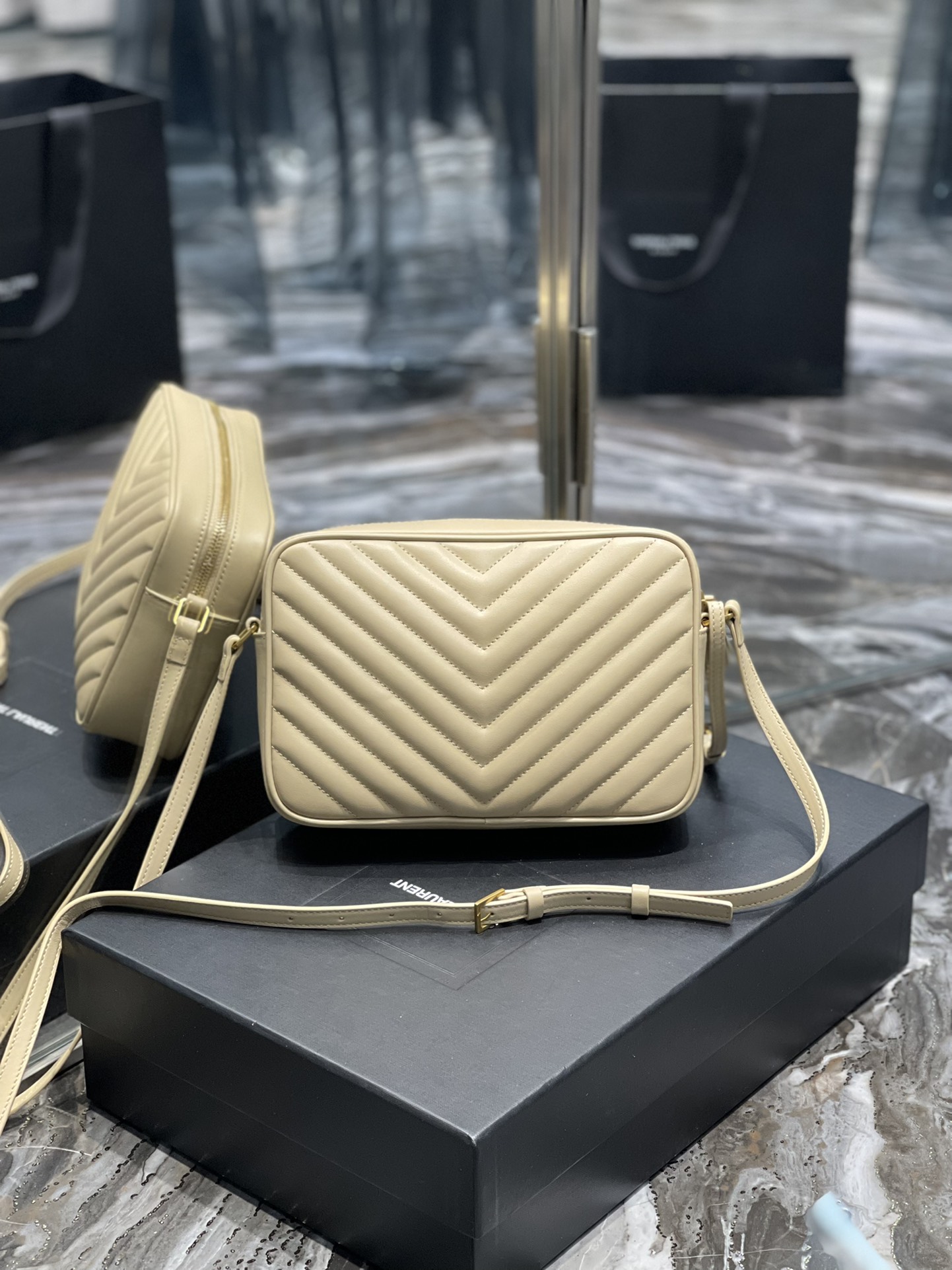 YSL Lou Camera Bag-‎23*16*6CM