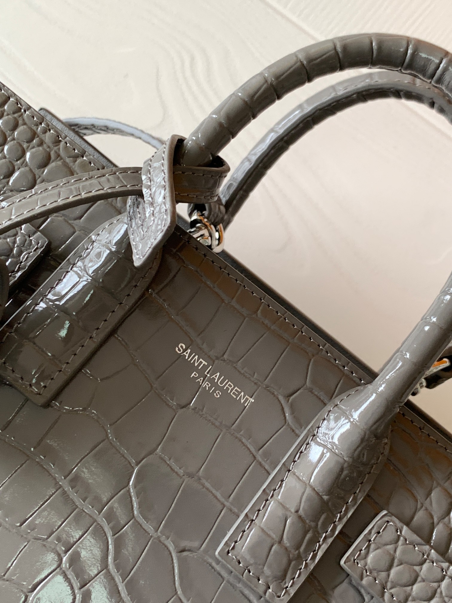 YSL Sac De Jour-22x18x10.5CM