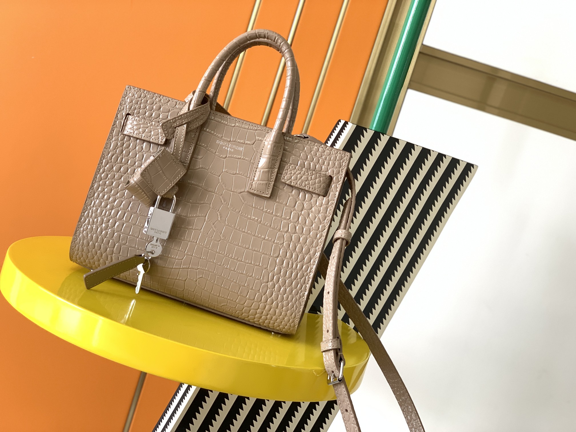 YSL Sac De Jour-22x18x10.5CM