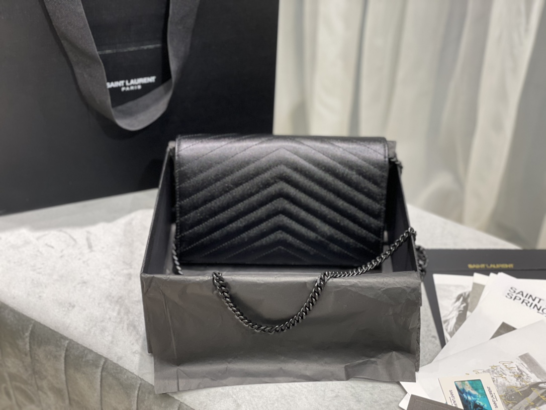 YSL Woc Chain Bag-22.5x14x4CM