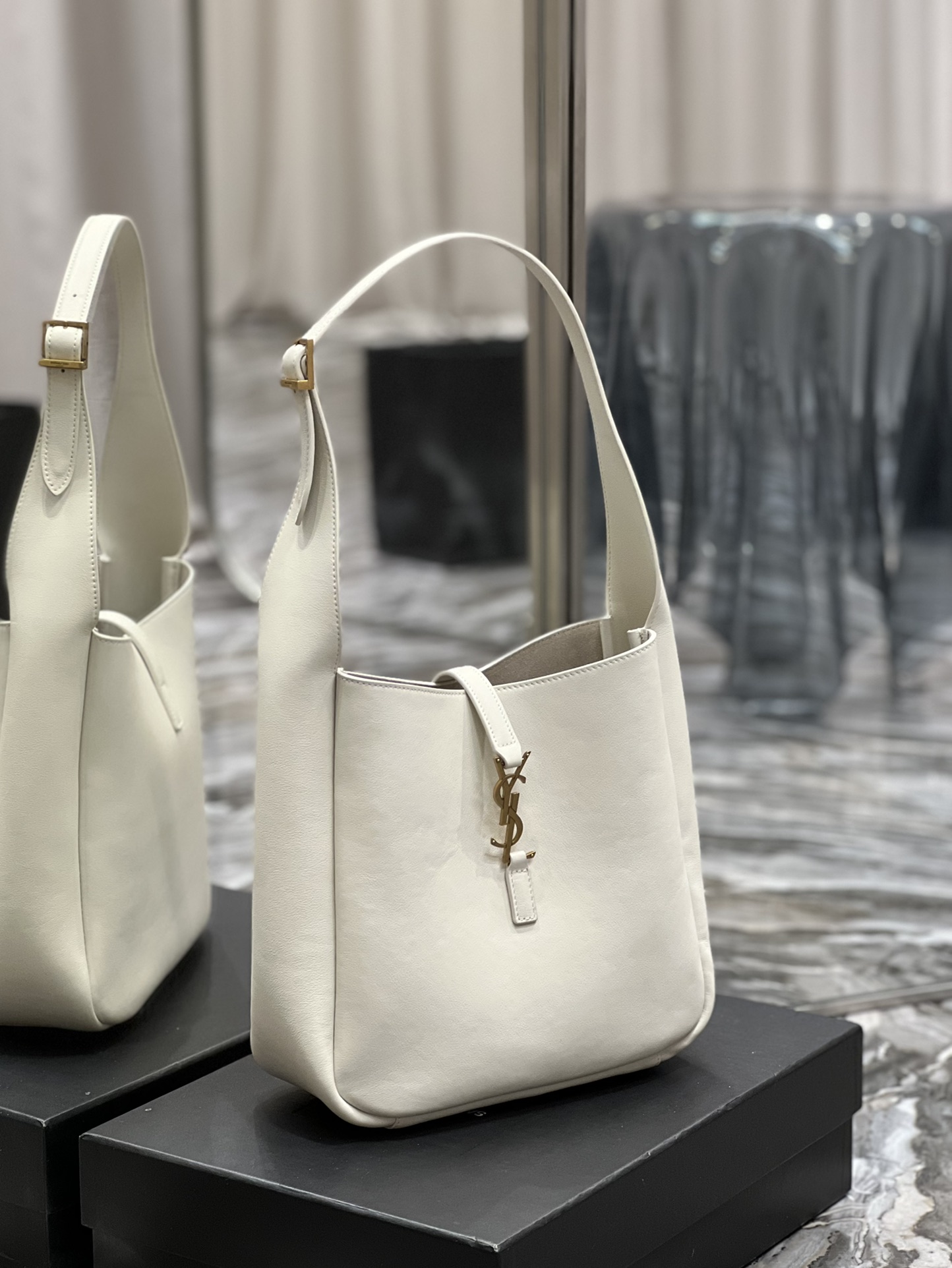 YSL Le5A7 Vintage Bag-25X14X10CM