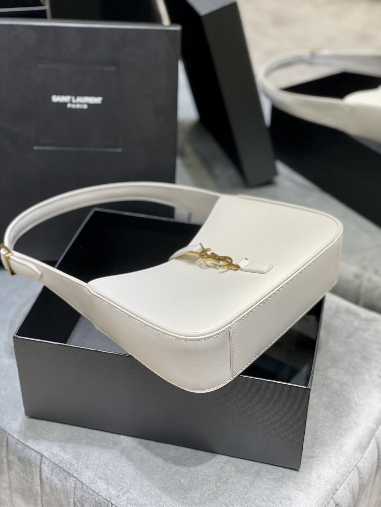 YSL Le5A7 Vintage Bag-25X14X6CM