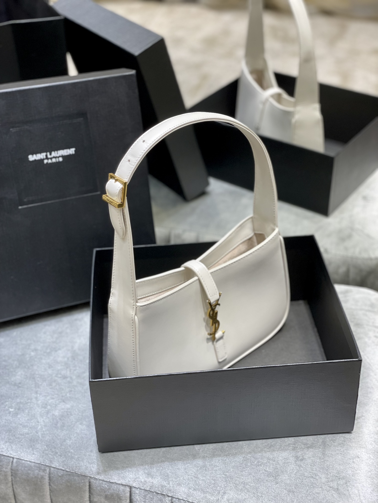 YSL Le5A7 Vintage Bag-25X14X6CM