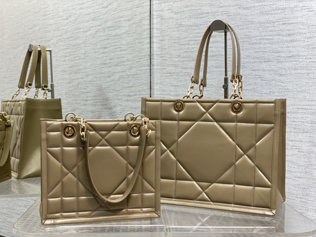 Diro Essential Bag